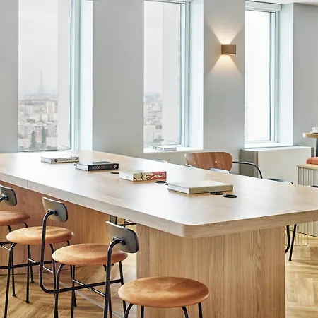 H4 Wyndham Paris Pleyel Hotel 4*