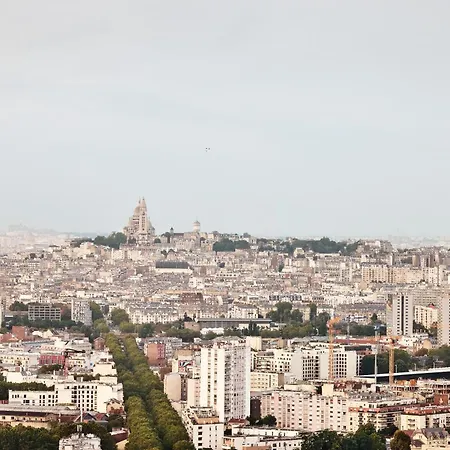 H4 Wyndham Paris Pleyel 4*