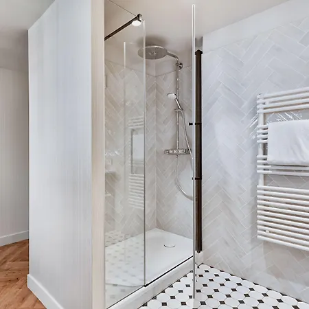 H4 Wyndham Paris Pleyel