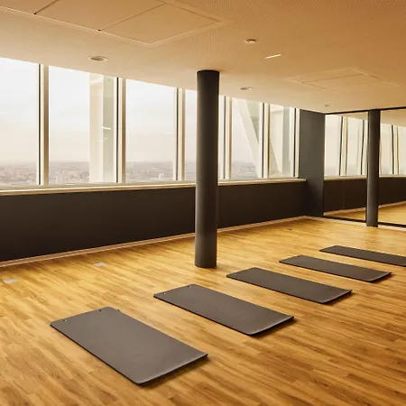 Hotel H4 Wyndham Paris Pleyel