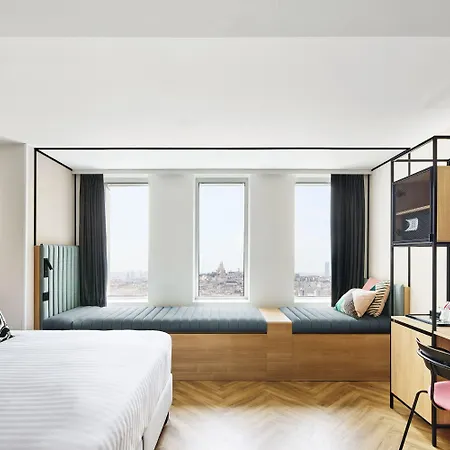 H4 Wyndham Paris Pleyel Hotel