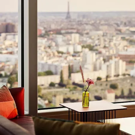 Hotel H4 Wyndham Paris Pleyel 4*
