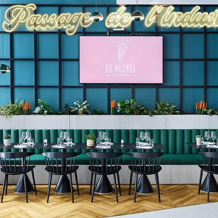 Hotel H4 Wyndham Paris Pleyel Saint-Denis-en-Margeride