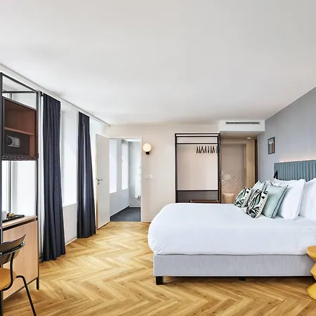 H4 Wyndham Paris Pleyel 4*