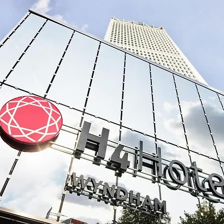 H4 Wyndham Paris Pleyel