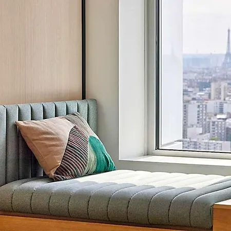H4 Wyndham Paris Pleyel Сен-Дени