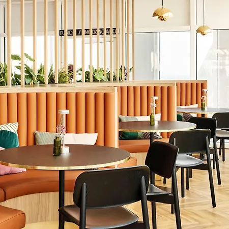 Wyndham Paris Pleyel Hotel Saint-Denis (Seine-Saint-Denis)
