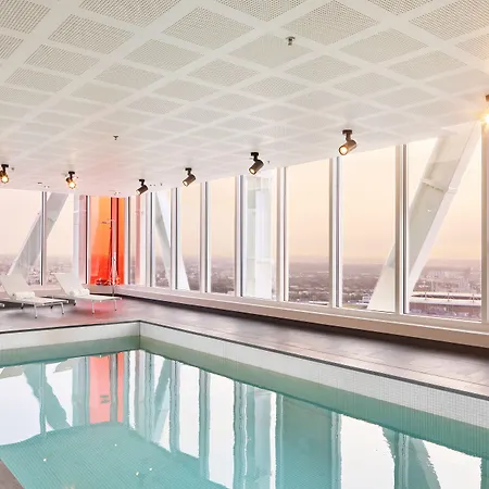 Wyndham Paris Pleyel Hotel